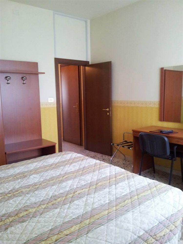 Hotel Frejus Collegno Eksteriør bilde