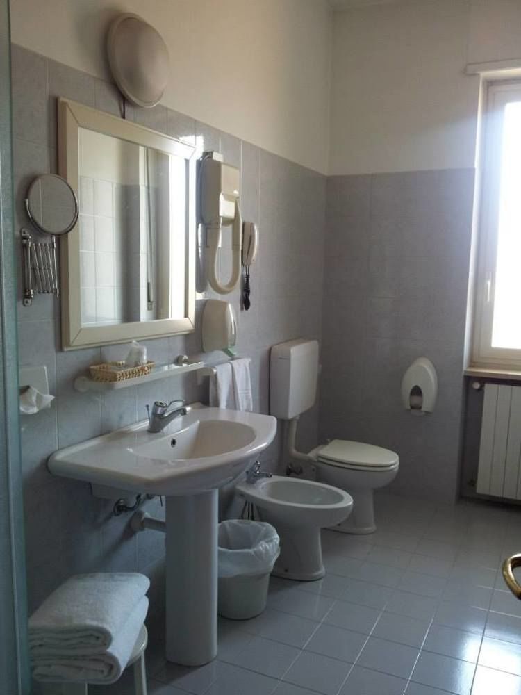Hotel Frejus Collegno Eksteriør bilde