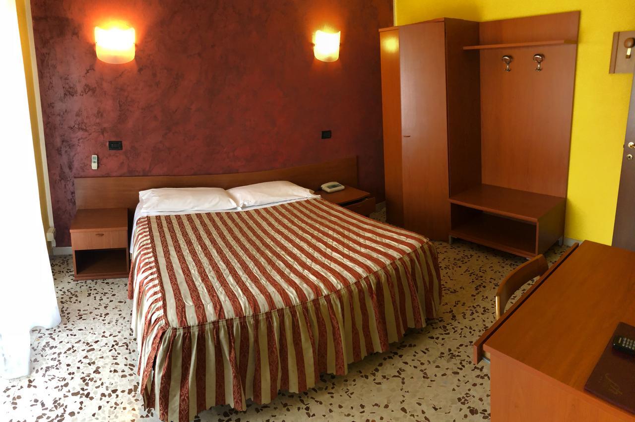 Hotel Frejus Collegno Eksteriør bilde